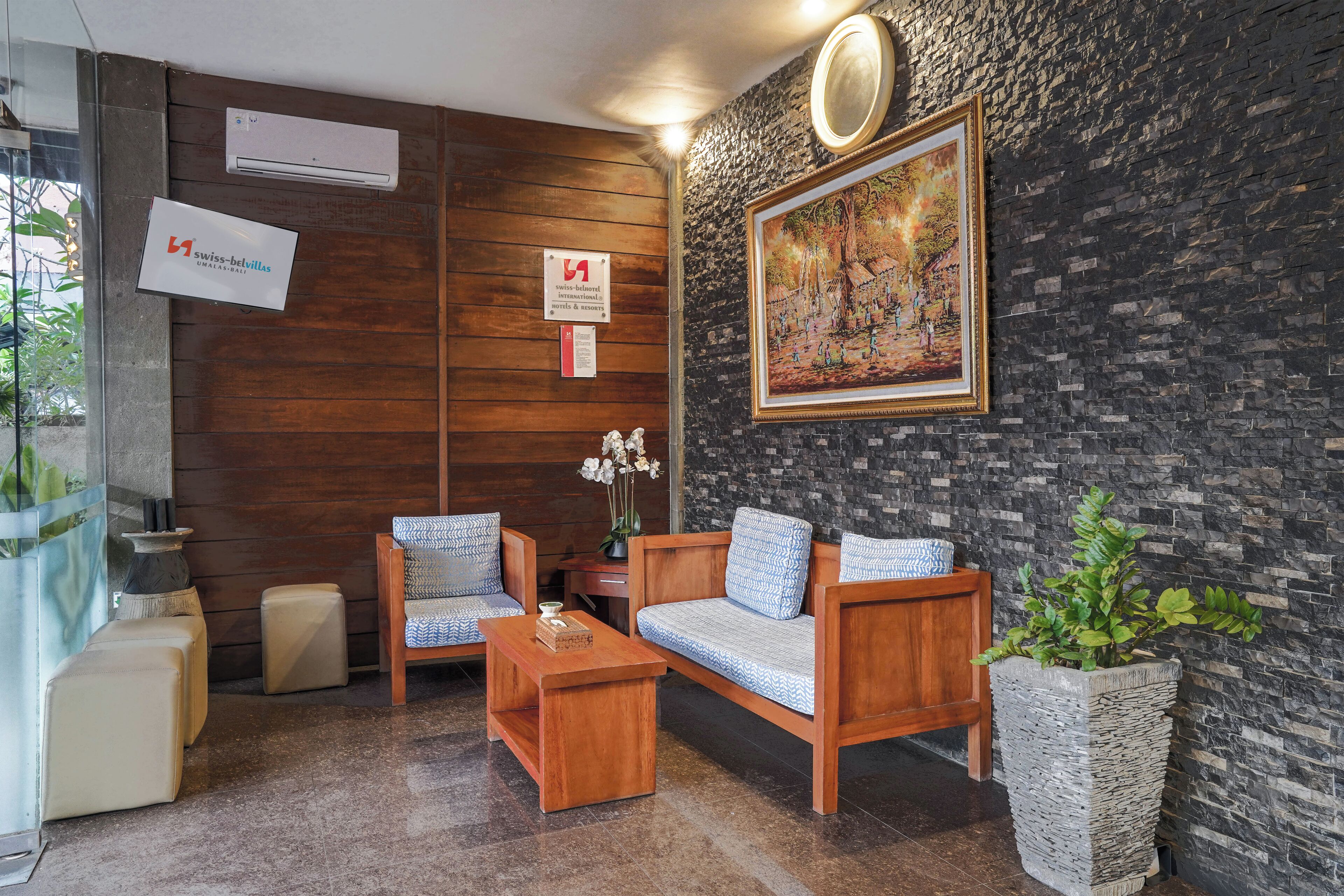 Àrea amb seients del vestíbul