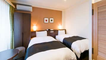 Escrivaninha, cortinas blackout, Wi-Fi de cortesia, roupa de cama