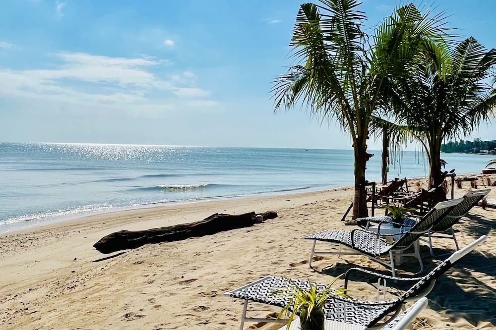 Sabaii Bay Resort