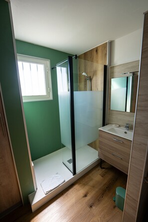 Bathtub, free toiletries, hair dryer, towels - Le Kervéguen (Saint-Paul)