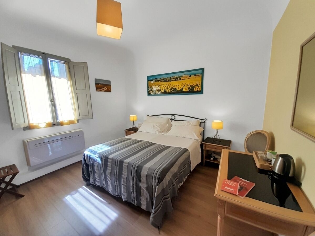 Down comforters, soundproofing, WiFi (free)