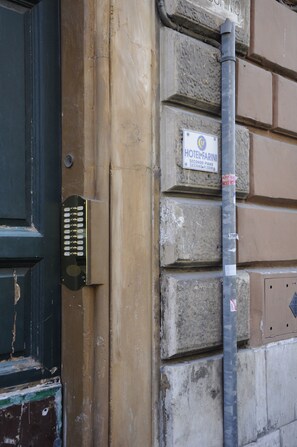 Ingresso della struttura