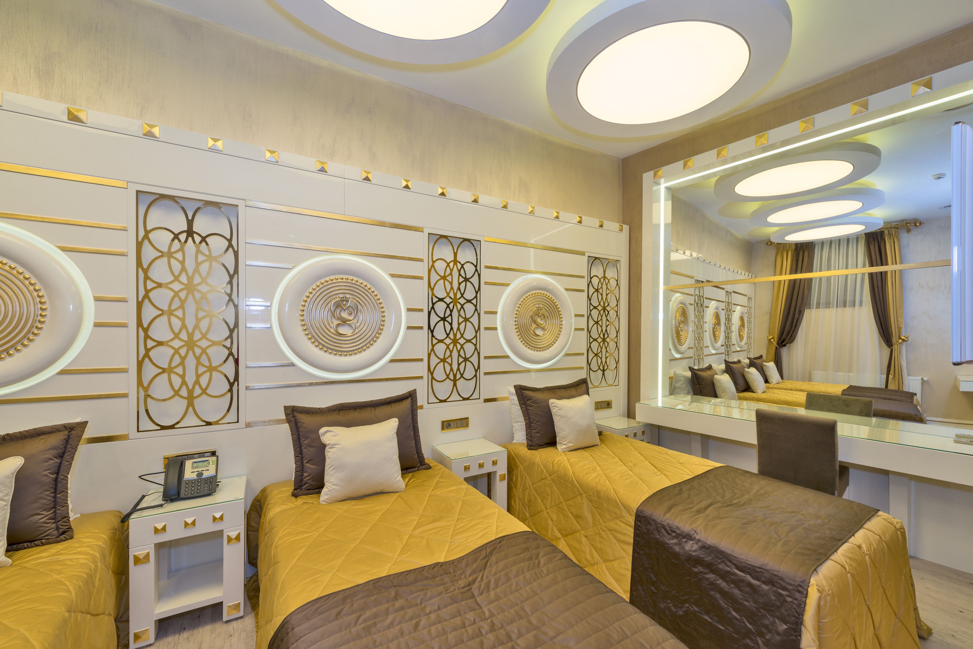 triple room (basement) | premium bedding, minibar, in-room safe, desk