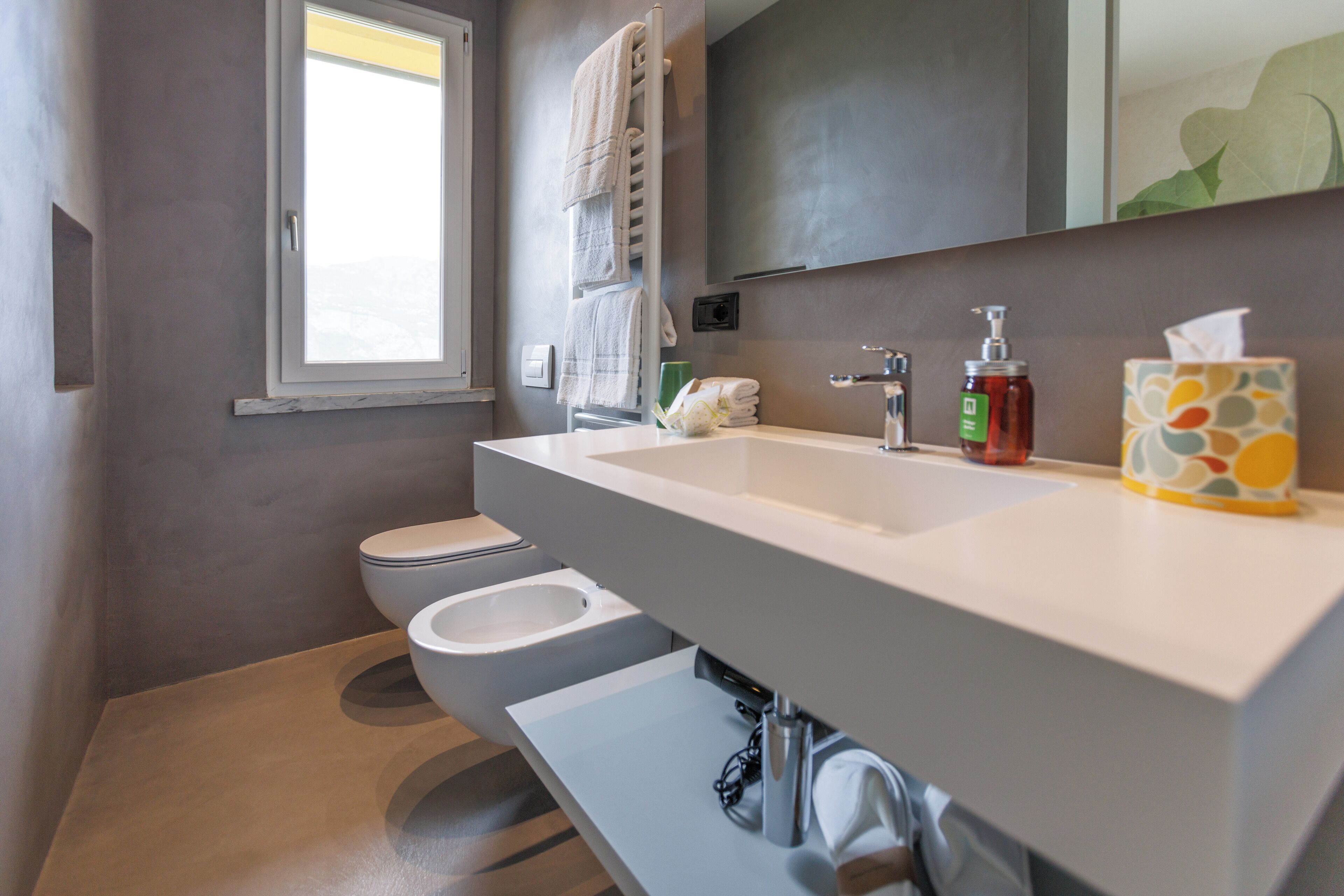 design double or twin room, ensuite, lake view | bathroom | shower, rainfall showerhead, designer toiletries, hair dryer