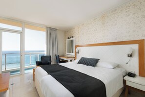 高级房, 浴缸, 海景 | 客房景观