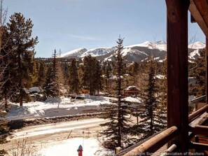 Mountain view - The Corral at Breckenridge by Great Western Lodging (Breckenridge)