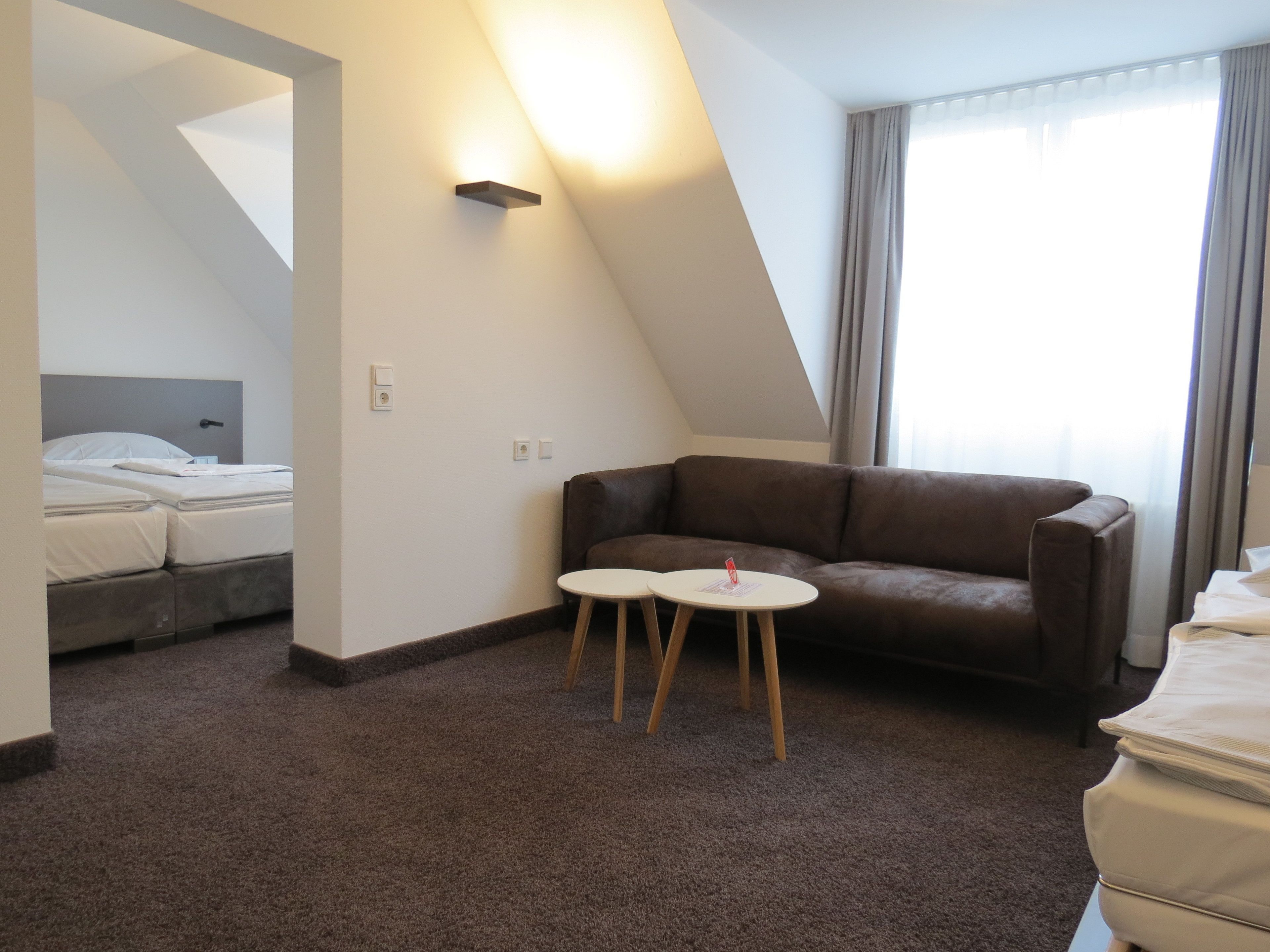 junior suite, 1 bedroom | premium bedding, pillow-top beds, in-room safe, desk