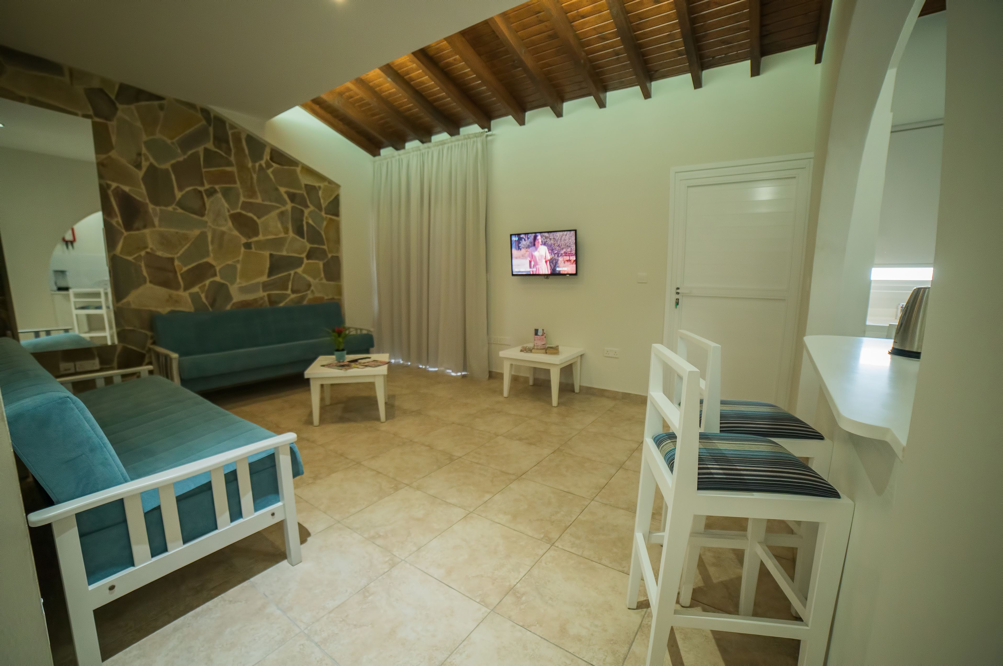 Photo - MyroAndrou Beach Hotel Apartments