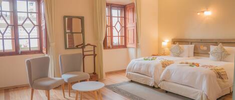 Superior Room | In-room safe, individually furnished, desk, soundproofing