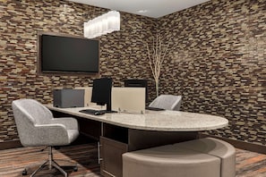 Business centre - Homewood Suites by Hilton Charlottesville, VA (Charlottesville)