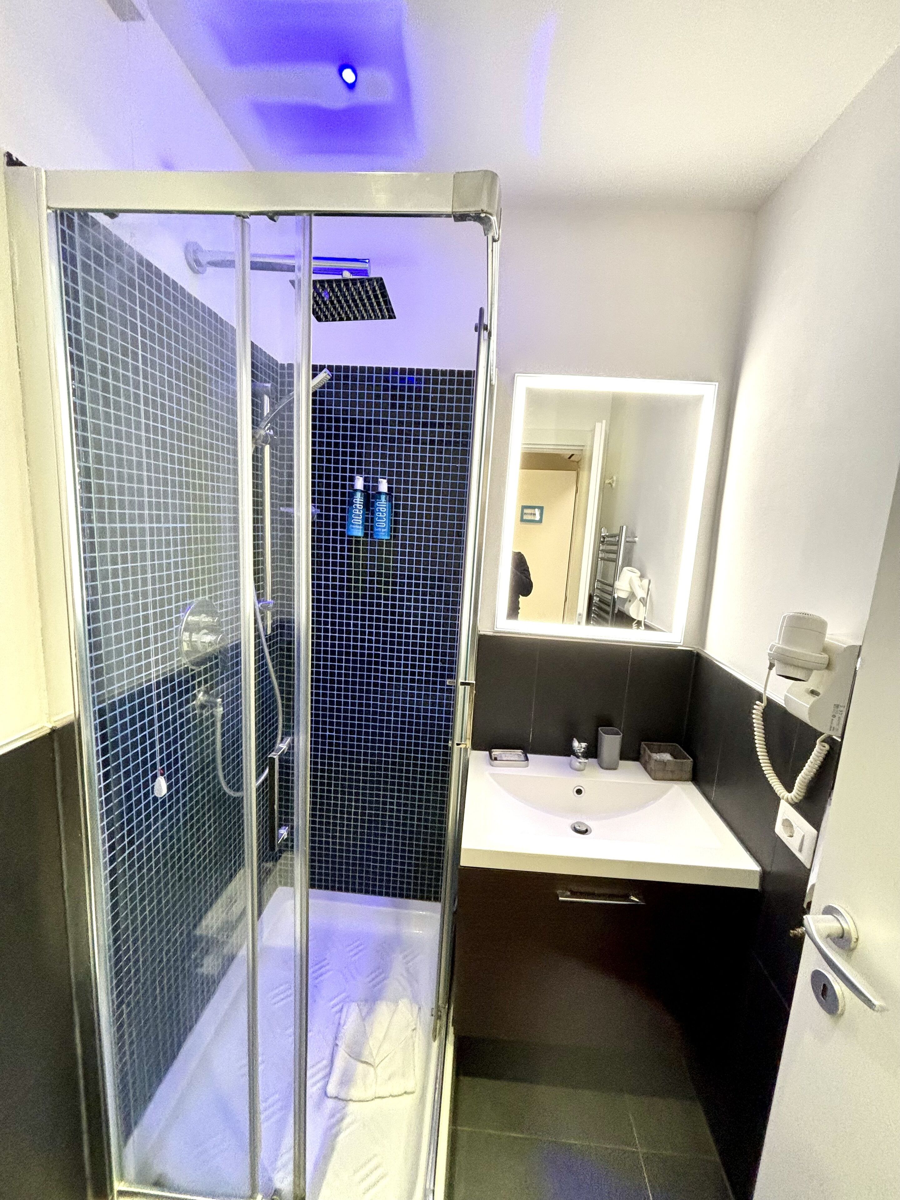 Photo - Chroma Italy - Chroma Tessera