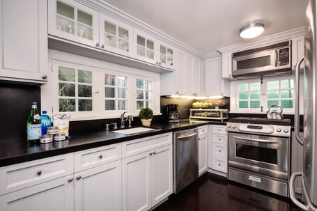 The Charlie Hotel - view 3