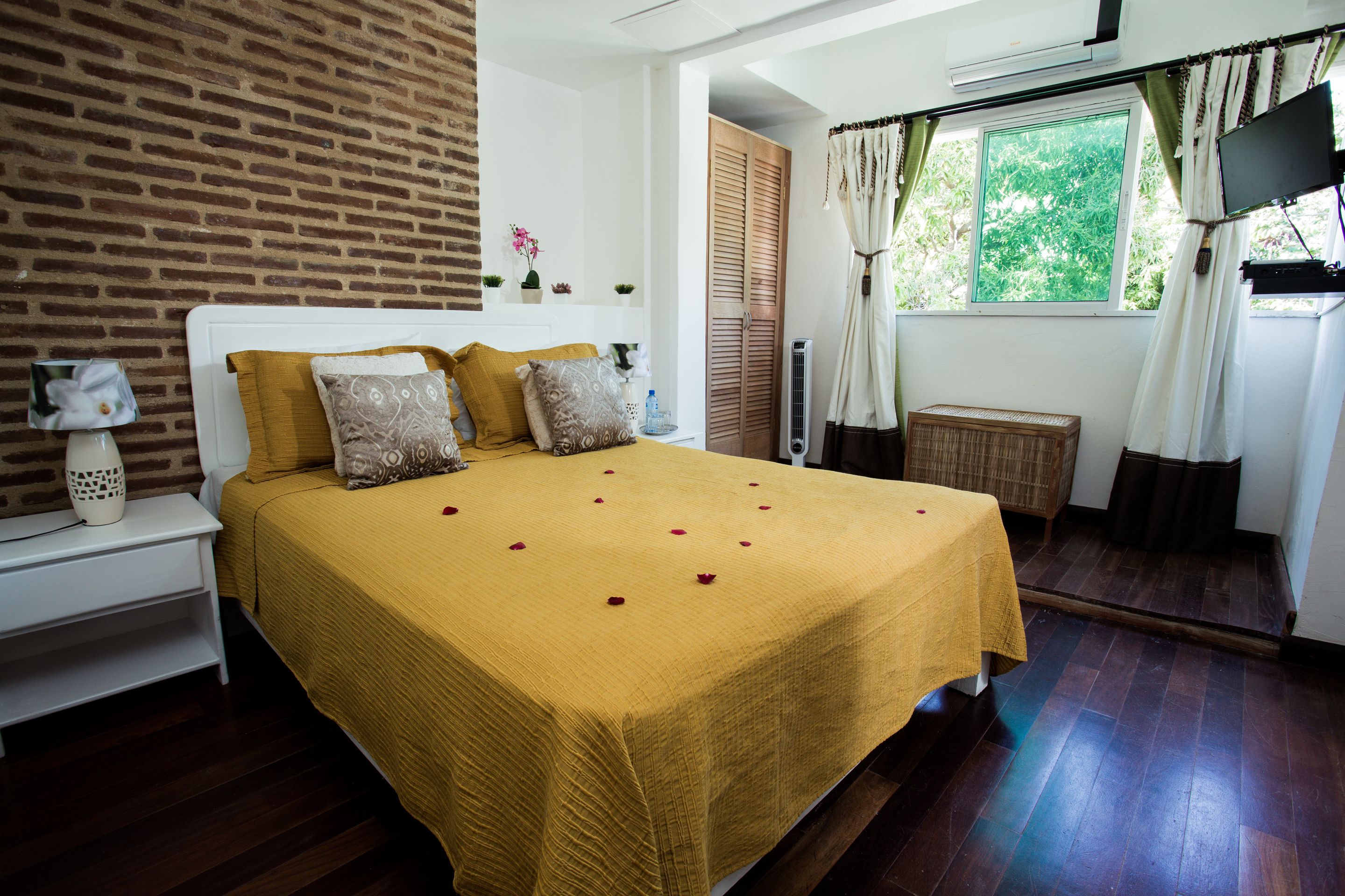 Minibar, in-room safe, individually furnished, blackout curtains