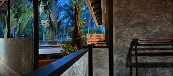 Araya Boutique Hotel