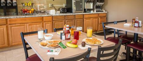 Free daily continental breakfast