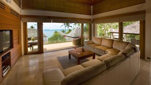 Unclassified image, 3 of 14, button - Ayundra Villa (Koh Samui)