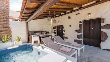 Apartment, Terrace, Mountain View (Private) | Terrace/patio