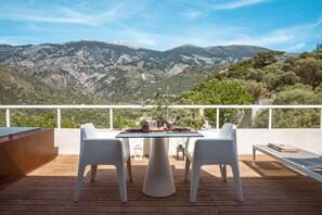 Apartment - Balcony - Mountain View and Hot tub | Terrace/patio - Monastery Estate Guesthouse (Kantanos-Selino)