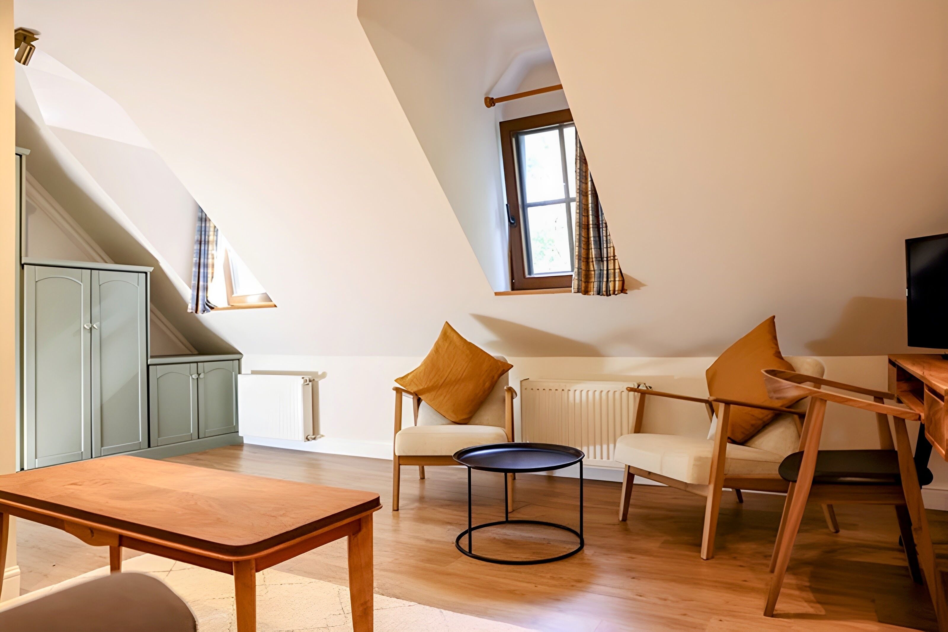 Suite básica, 1 habitación | Minibar, escritorio, wifi gratis y ropa de cama 