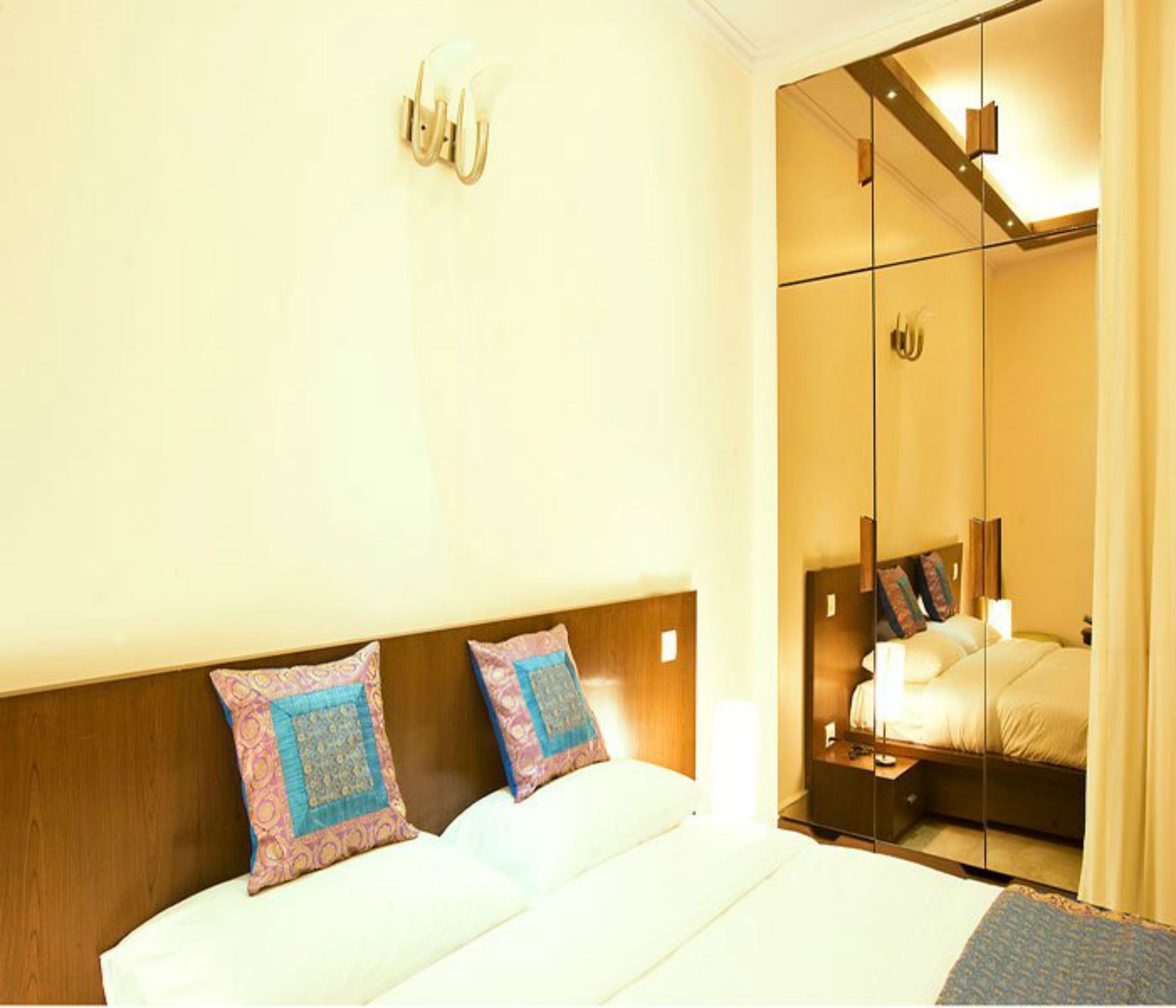 Foto - Evergreen Suites