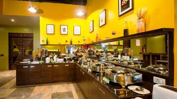 Daily full breakfast (INR 399 per person)
