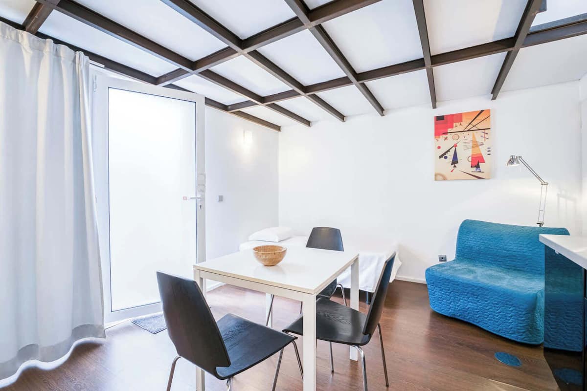 Standard Quadruple Room | In-room safe, soundproofing, iron/ironing board, free rollaway beds