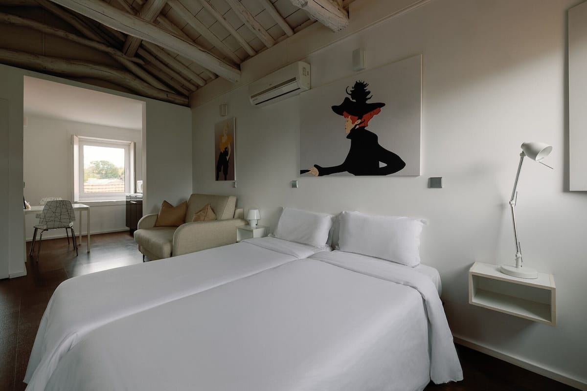 Standard Triple Room | In-room safe, soundproofing, iron/ironing board, free rollaway beds