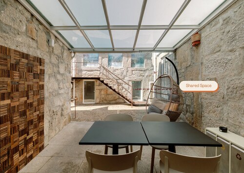 Olala Fine Arts Studios