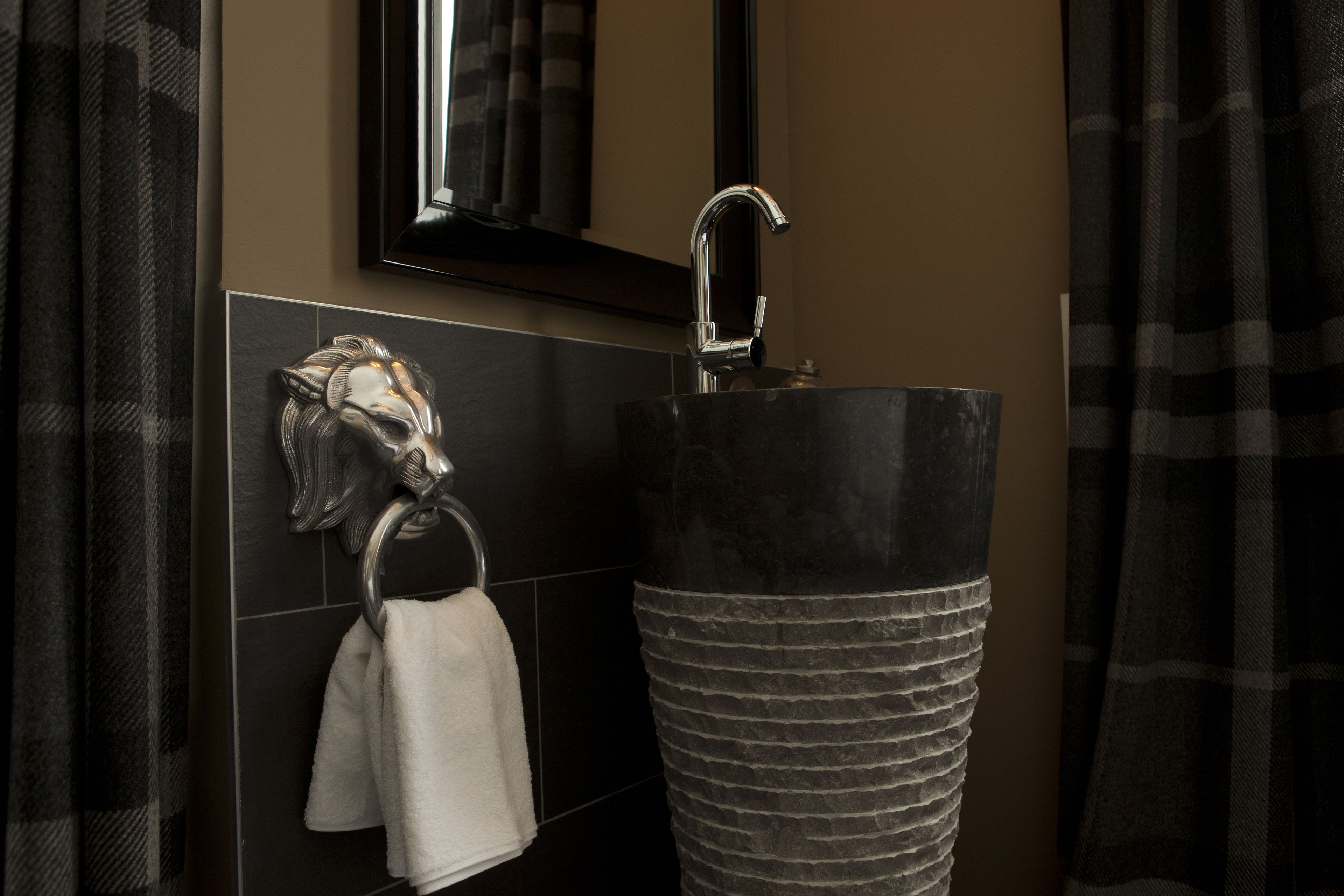 junior suite | bathroom | eco-friendly toiletries, hair dryer, towels