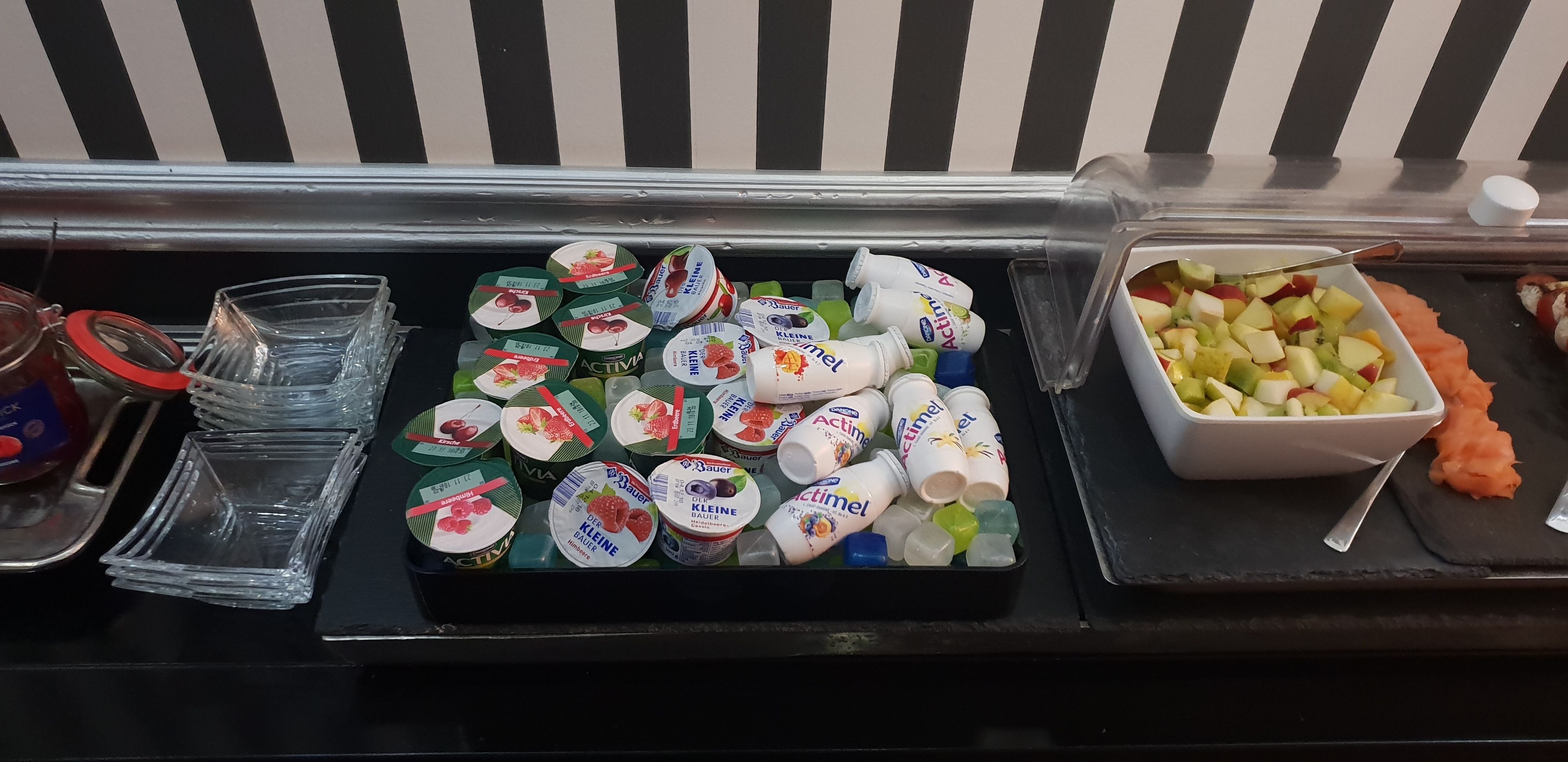 daily buffet breakfast (eur 17.5 per person)