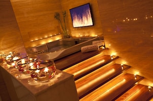 Couples treatment room(s), sauna, hot tub, steam room, body treatments
