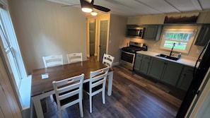 Cottage | Salle Ă manger