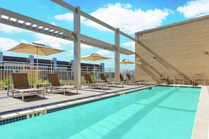 Pool - Hilton Garden Inn Washington DC/Georgetown Area (Washington)