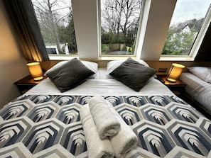 King Room | Escrivaninha, Wi-Fi de cortesia, roupa de cama