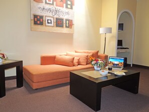 Executive Suite, 2 Queen Beds | In-room safe, desk, blackout curtains, soundproofing - Gran Hotel de Querétaro (Querétaro)