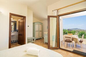 Double Room, Patio, Garden View | Desk, blackout drapes, soundproofing, iron/ironing board - Hotel Borgo Alba Barona (Golfo Aranci)