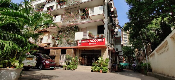 Front of property - Hotel Accord Mumbai (Mumbai)