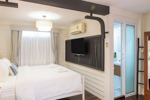 Classic King Room | Rollaway beds, free WiFi