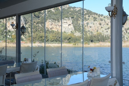 Restaurante. Berg Hotel