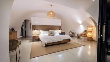 Ropa de cama de alta calidad y minibar