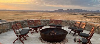 Rostock Ritz Desert Lodge