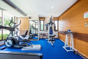 Gym - Lasalle Suites Hotel & Residence (Bangkok)