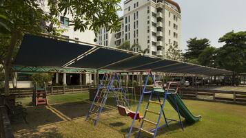 Children's play area - outdoor