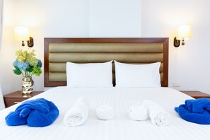 Family Suites ( 2 Bedrooms ) | Brankas, kedap suara, setrika/meja setrika, dan tempat tidur bayi gratis