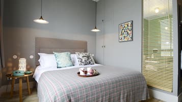 Premium bedding, minibar, in-room safe, desk