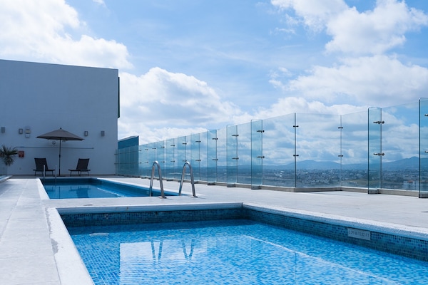 Rooftop pool