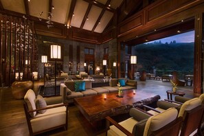 Lobby - Hainan Qixianling Tsurukawa Spa Hotel (Baoting)