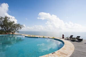 Piscina al aire libre