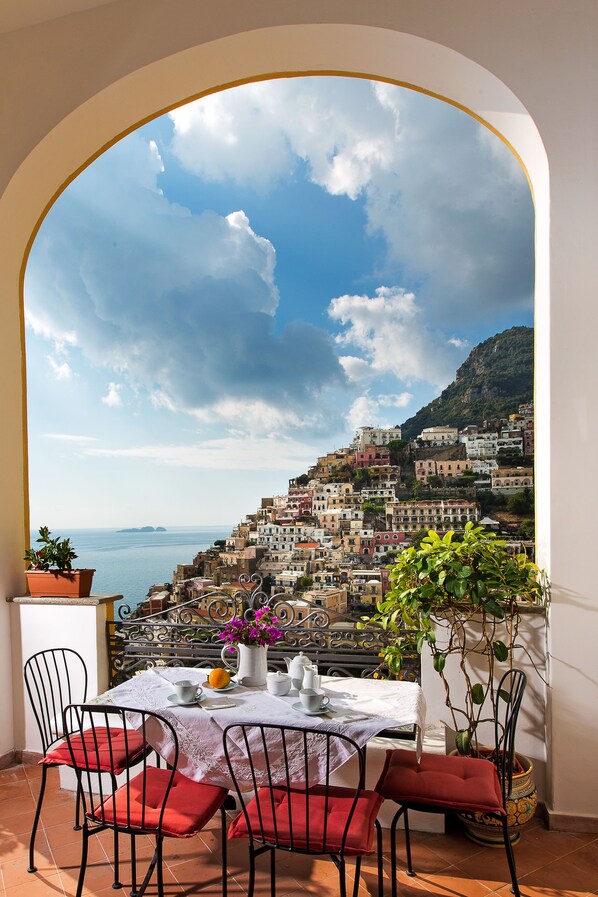 Premier Apartment, 2 Bedrooms (Galli) | View from room