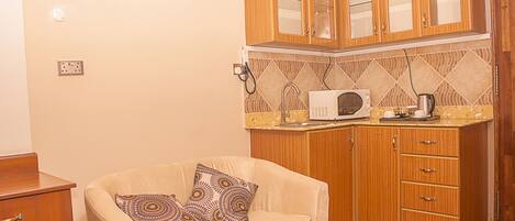 Suite | Private kitchenette